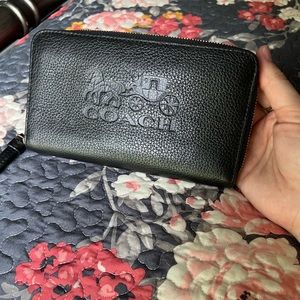 Coach Black Jes Large Phone Wallet With Horse And Carriage